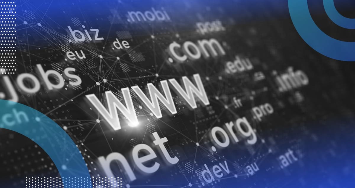 perbedaan domain lokal vs internasional